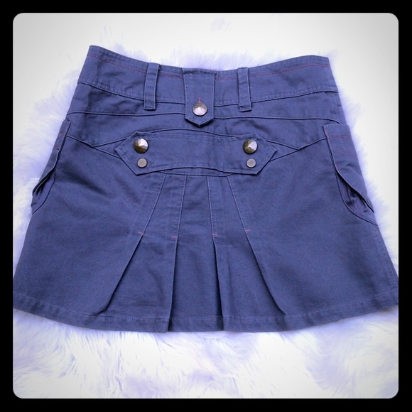 ♥️Military Style Skirt with Coordinating Lining - Picture 2 of 6